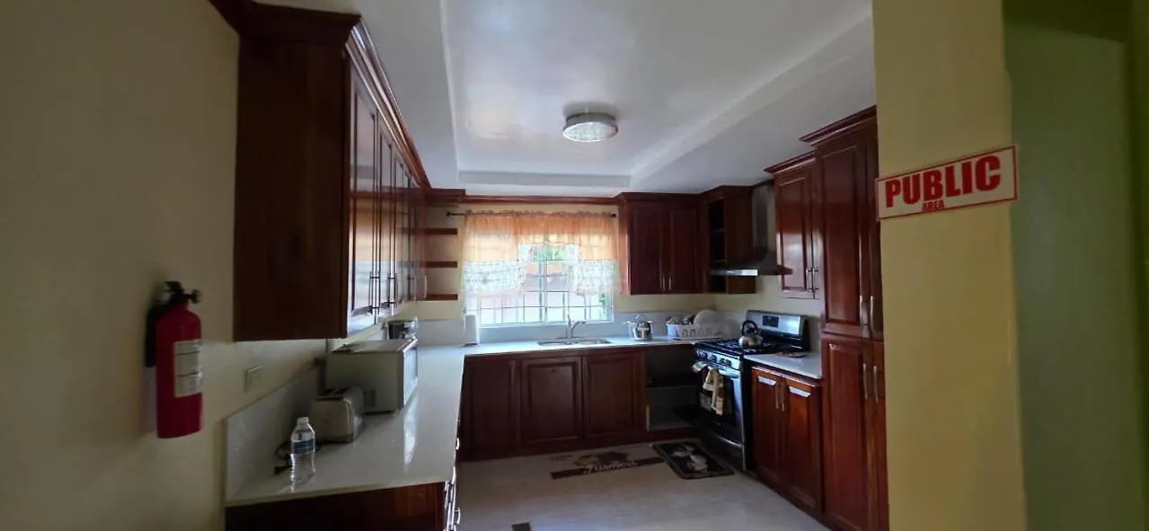 Harmony Croft'S Hill Apartment Kupuis